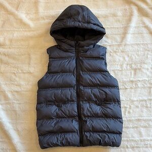 Zara Kids Charcoal Hooded Vest in charcoal/black